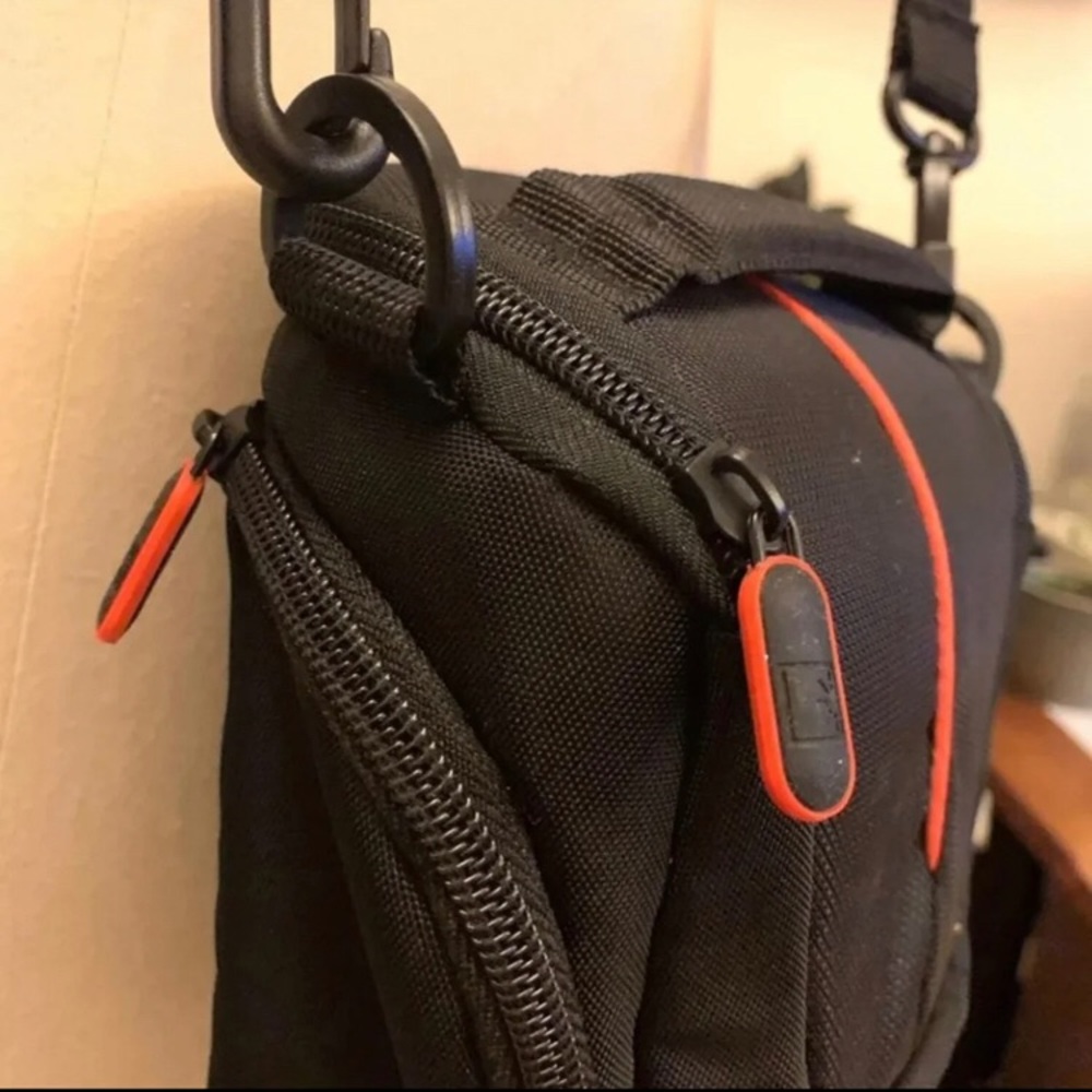 camera case - Picture 7 of 7